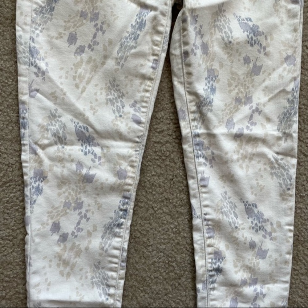 American Eagle White Patterned Jegging Jeans - image 6